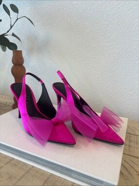 💓Wild Pair Fuchsia Slingback Pointed-Toe Heels with Tulle Bows